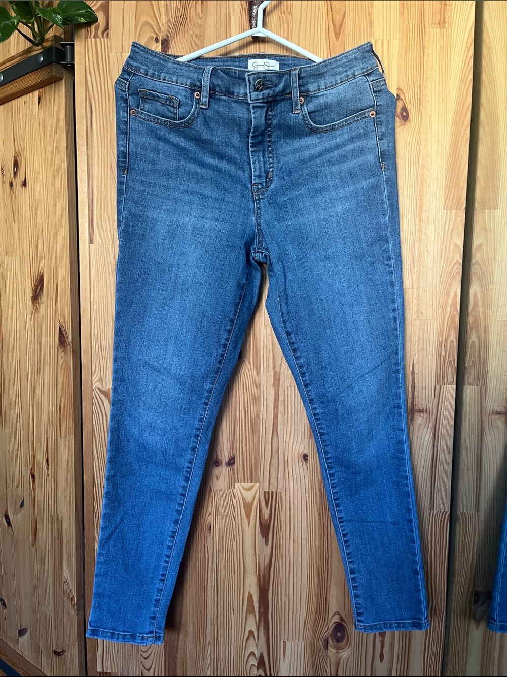 Jessica Simpson High-Rise Skinny Ankle Jeans (size 8)